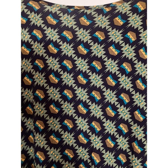 LuLaRoe Irma S/S Tunic Top Tribal Green Gold Turquoise Brown Size Large Women’s - Picture 4 of 6